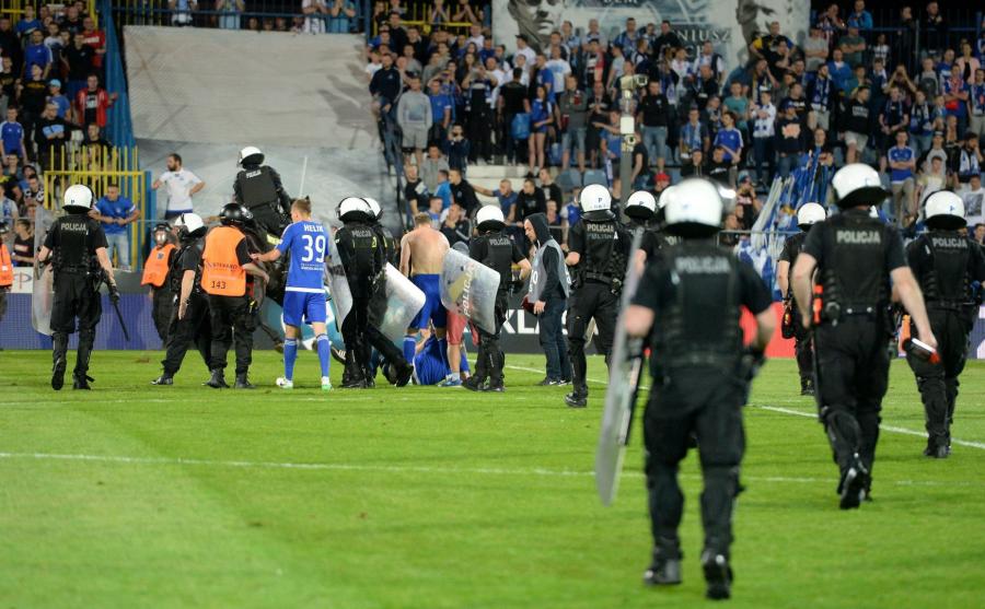 Burdy na stadionie