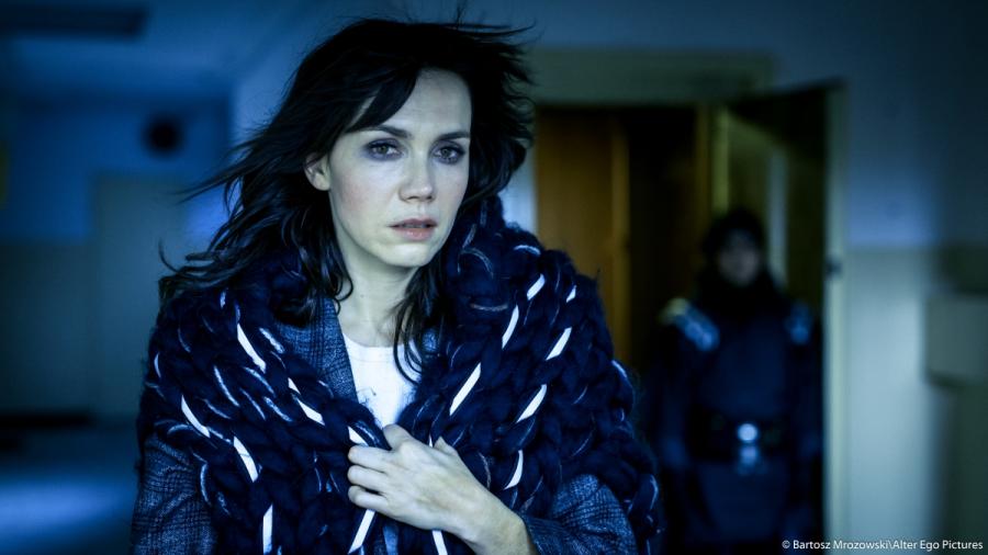 Olga Bołądź w filmie "Człowiek z magicznym pudełkiem"; fot. Bartosz Mrozowski/Alter Ego Pictures