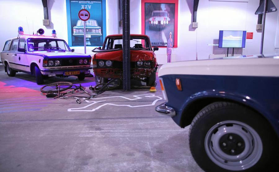 Fiat 125p - wystawa "P jak paradoks"