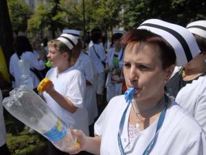 Pielęgniarki znów grożą wyjściem na ulice