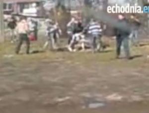 Zobacz ustawkę chuliganów z Włoszczowy