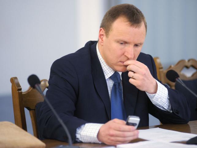 Dlaczego Kurski wyleciał z komisji?