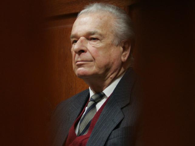 Kiszczak: Jestem chory, leżę w łóżku