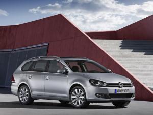 Nowe kombi Volkswagena przejechało Odrę