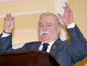 Wałęsa: Bliźniacy to paranoicy