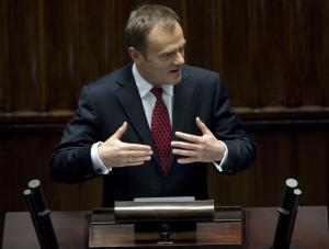 Tusk do PiS: Nie wbijajcie mi noża w plecy