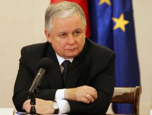 Prezydent: Wejście do strefy euro to PR