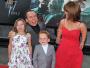 Warwick Davis z rodziną