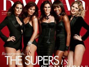 Yasmin LeBon, Helena Christensen, C indy Crawford, Naomi Campbell i Eva Herzigova na okładce „Harper’s Bazaar. Fot. Jonas Akerlund
