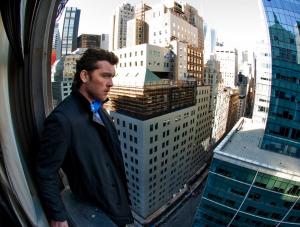 Sam Worthington na krawędzi