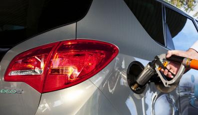 Rewolucja na polskim rynku LPG! Nasze auta zaleje rosyjski gaz