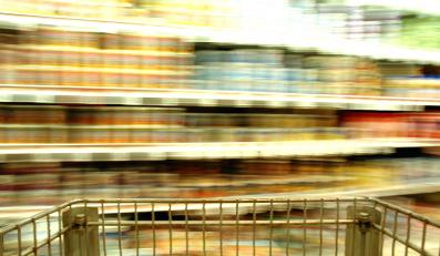 Skażony ryż trafił do Polski? Lidl się tłumaczy