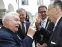 Niemcy nagrodzili Wałęsę. "Niewzruszona postawa"