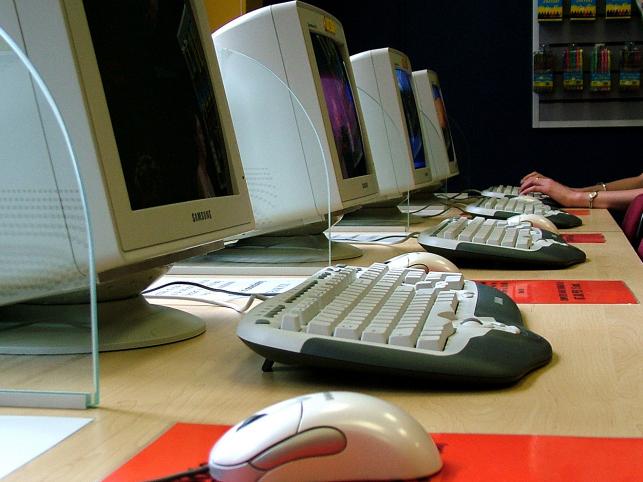 Kilkaset tysięcy komputerów w Polsce służy do cyberataków