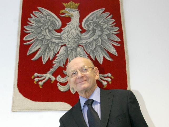 Kochanowski: Bardziej niż rządowi ufam Unii